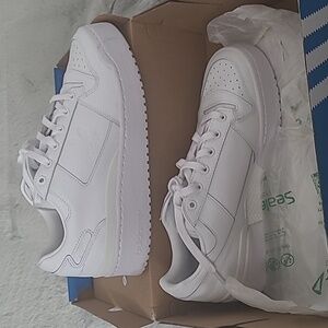 Adidas forum bold Size 10